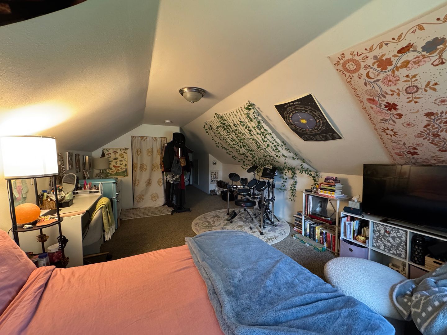 1120 23rd St. - Bellingham - Washington - 6 bed, 2.5 bath rental property