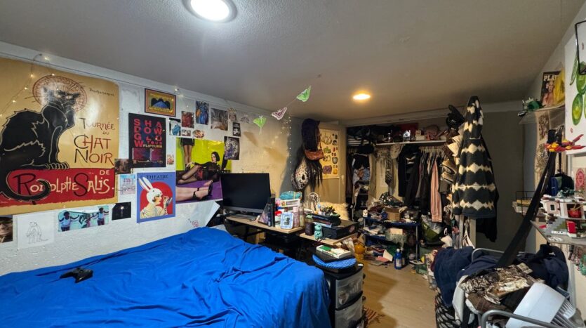 1120 23rd St. - Bellingham - Washington - 6 bed, 2.5 bath rental property