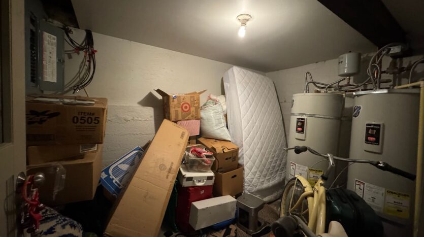 1120 23rd St. - Bellingham - Washington - 6 bed, 2.5 bath rental property