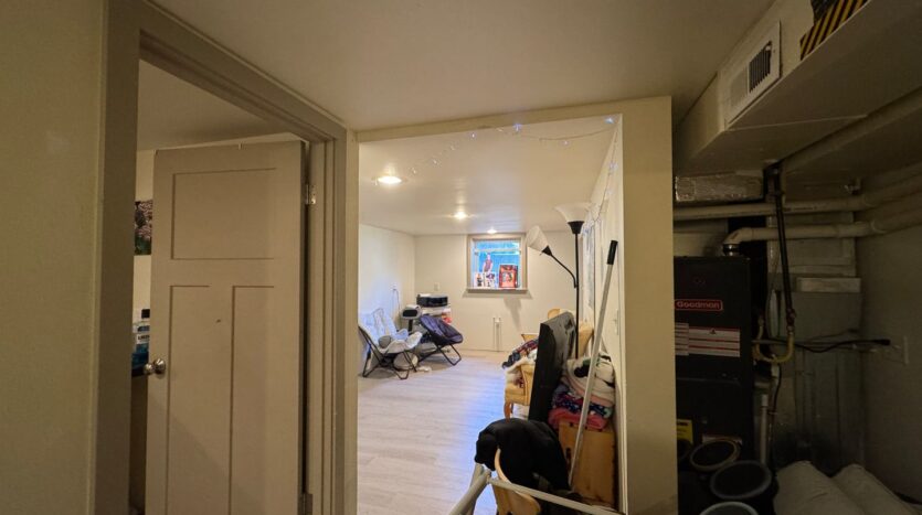 1120 23rd St. - Bellingham - Washington - 6 bed, 2.5 bath rental property