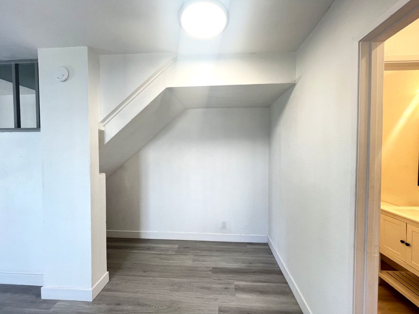 1129 E. La Deney  - Ontario - California - 2 bed, 1.5 bath rental property