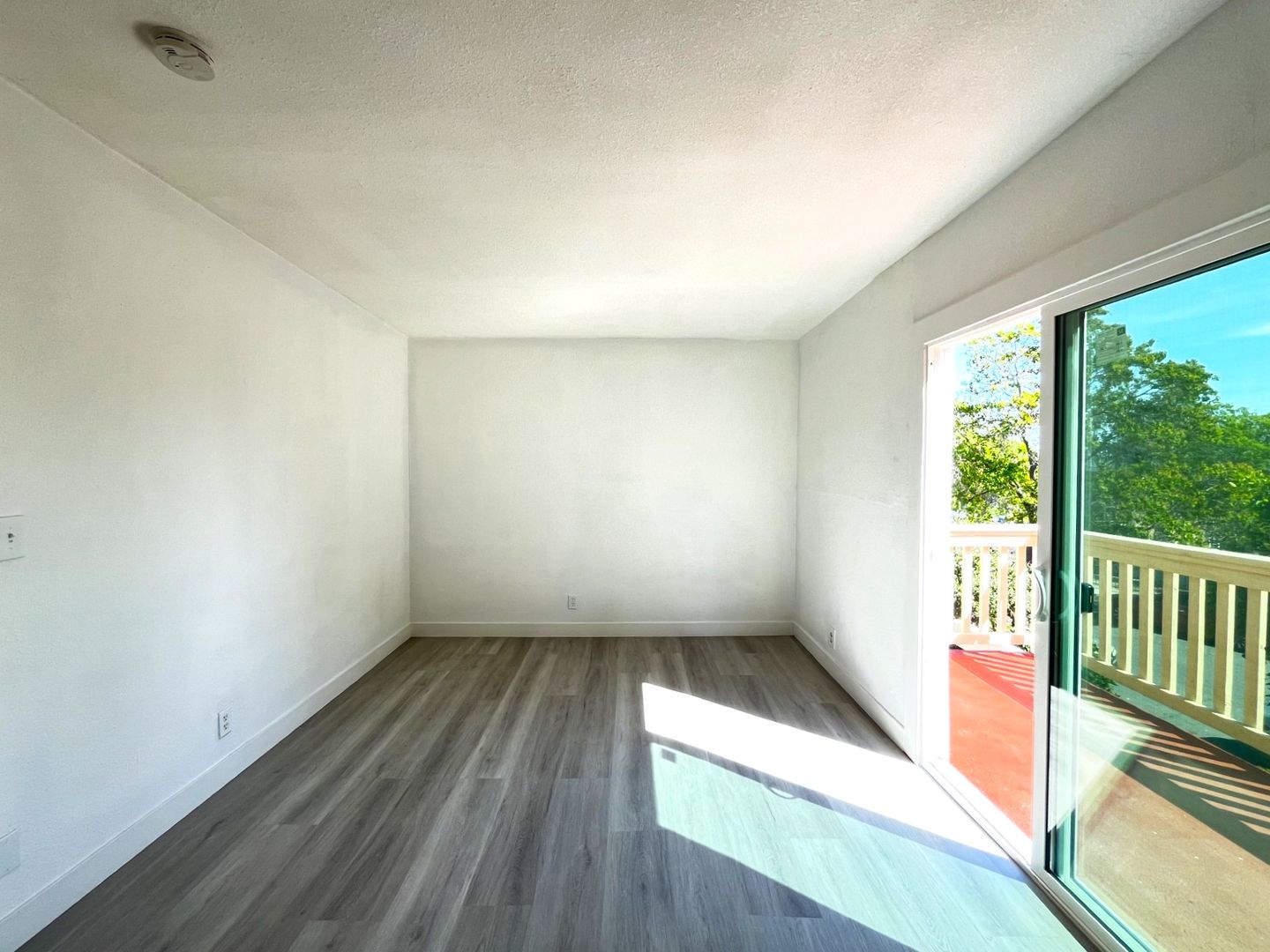 1129 E. La Deney  - Ontario - California - 2 bed, 1.5 bath rental property