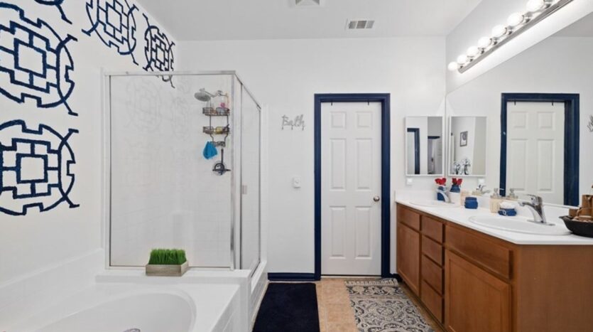 11919 Olive Glen  - Los Angeles - California - 4 bed, 4 bath rental property