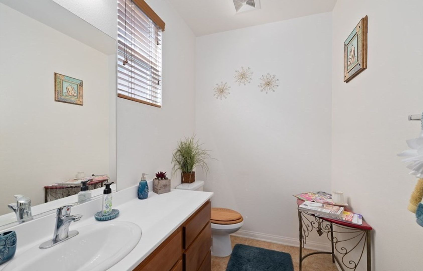 11919 Olive Glen  - Los Angeles - California - 4 bed, 4 bath rental property