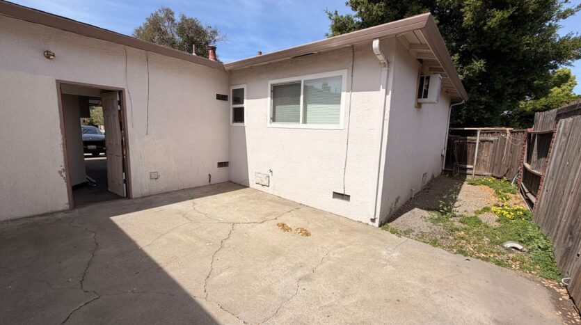 1229 4th Street - Livermore - California - 2 bed, 1 bath rental property