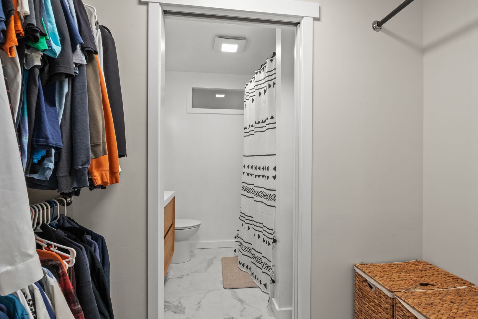 1230 Ellis St - Bellingham - Washington - 5 bed, 3 bath rental property