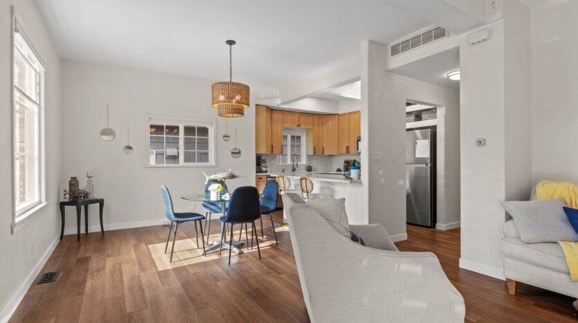 1230 Ellis St - Bellingham - Washington - 5 bed, 3 bath rental property