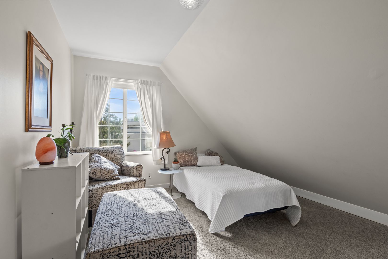 1230 Ellis St - Bellingham - Washington - 5 bed, 3 bath rental property