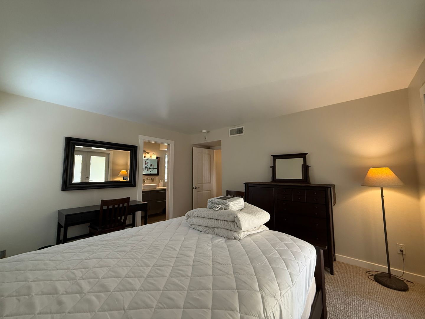 1270 Cleveland Ave #229 - San Diego - California - 2 bed, 2 bath rental property