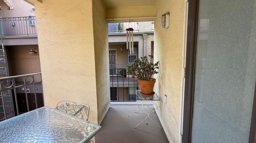 1270 Cleveland Ave #229 - San Diego - California - 2 bed, 2 bath rental property