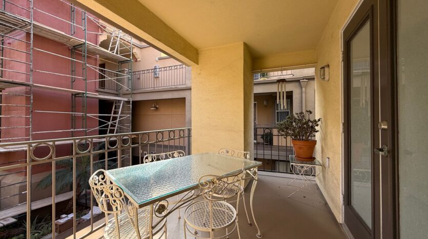 1270 Cleveland Ave #229 - San Diego - California - 2 bed, 2 bath rental property