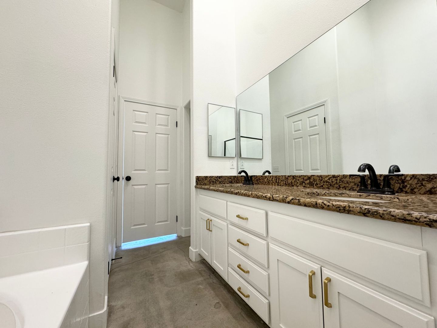 12775 Mountain View Rd - Desert Hot Springs - California - 4 bed, 2 bath rental property