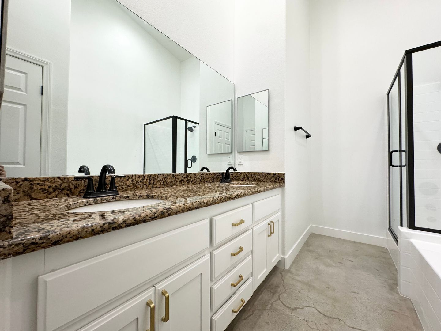 12775 Mountain View Rd - Desert Hot Springs - California - 4 bed, 2 bath rental property