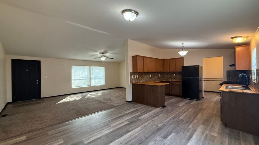 12795 Avenue 320 - Visalia - California - 3 bed, 2 bath rental property