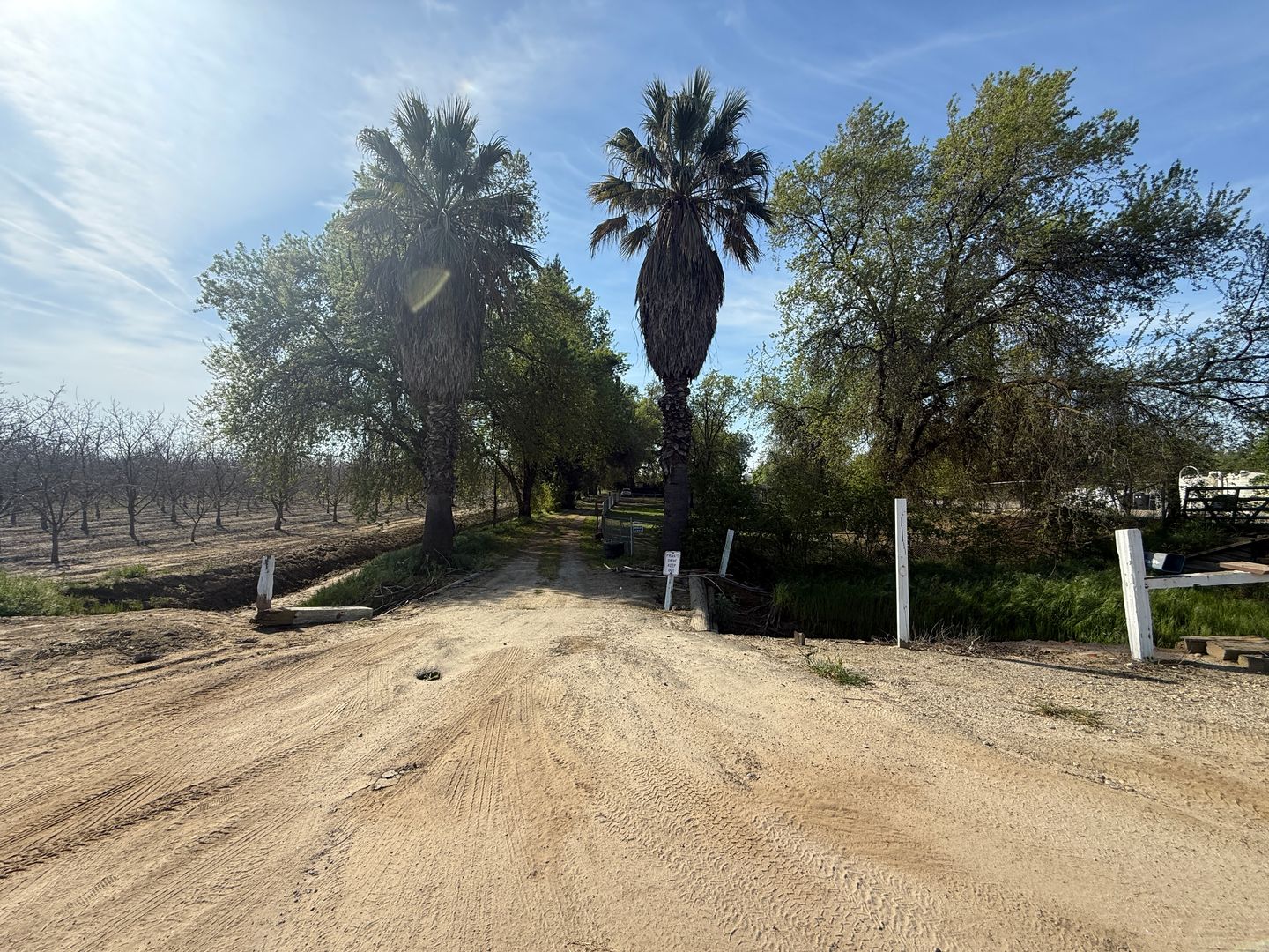 12795 Avenue 320 - Visalia - California - 3 bed, 2 bath rental property