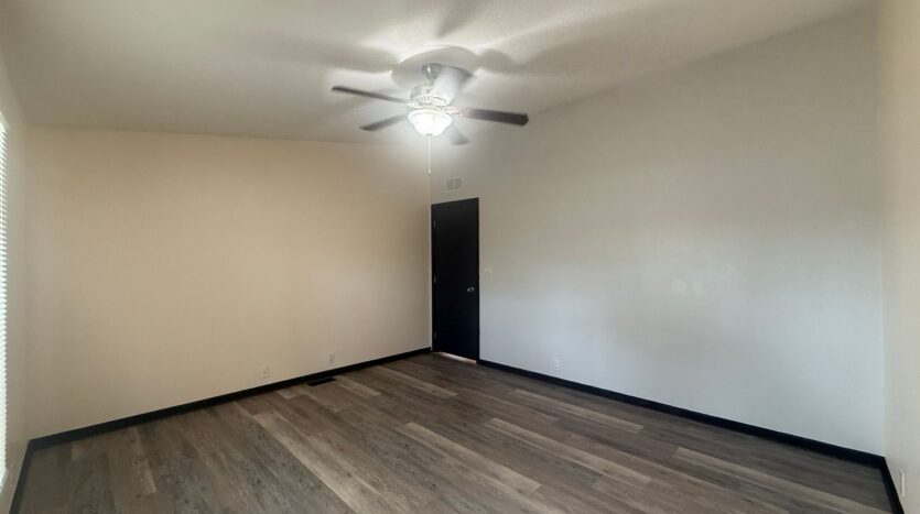 12795 Avenue 320 - Visalia - California - 3 bed, 2 bath rental property