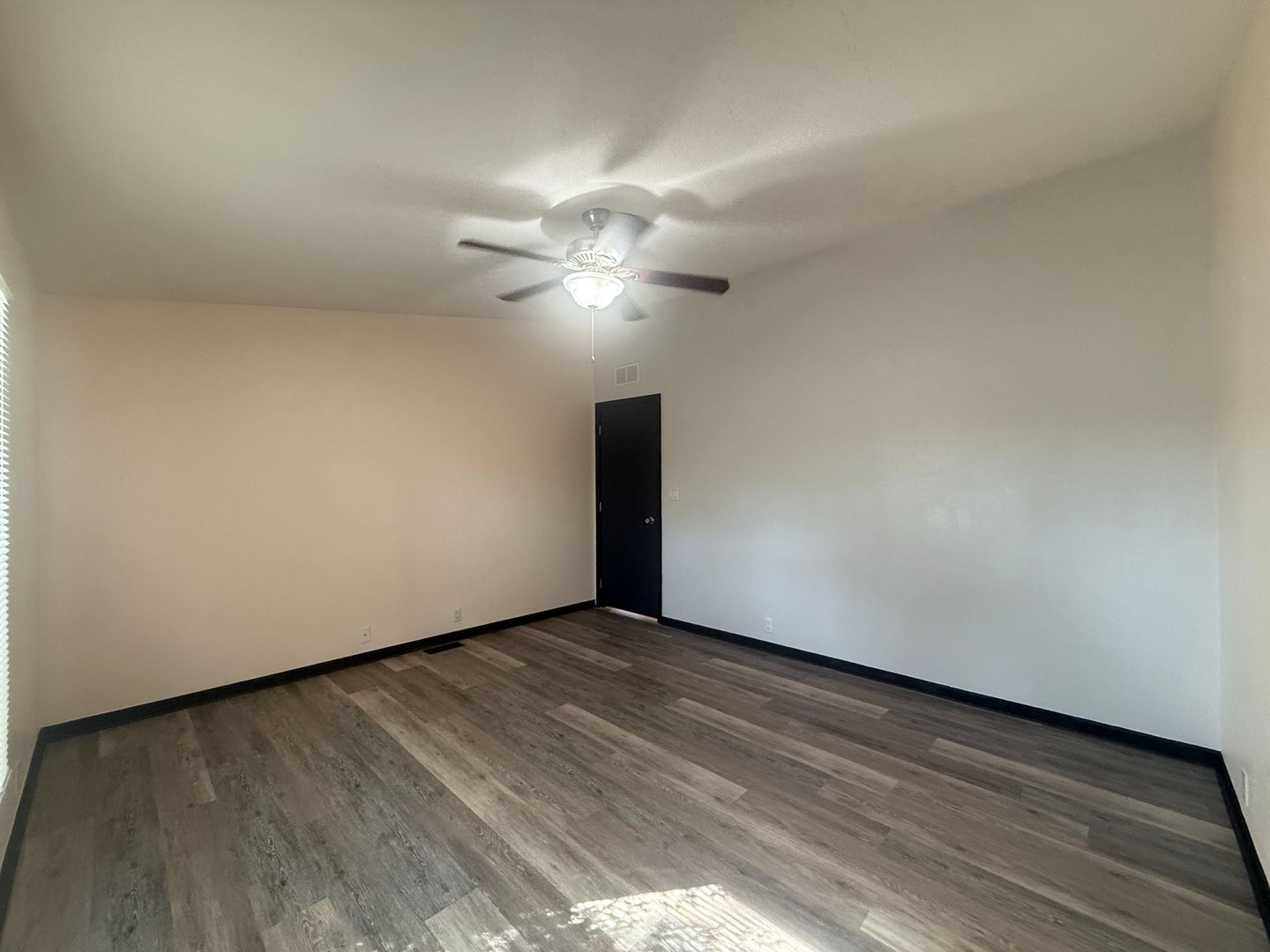 12795 Avenue 320 - Visalia - California - 3 bed, 2 bath rental property