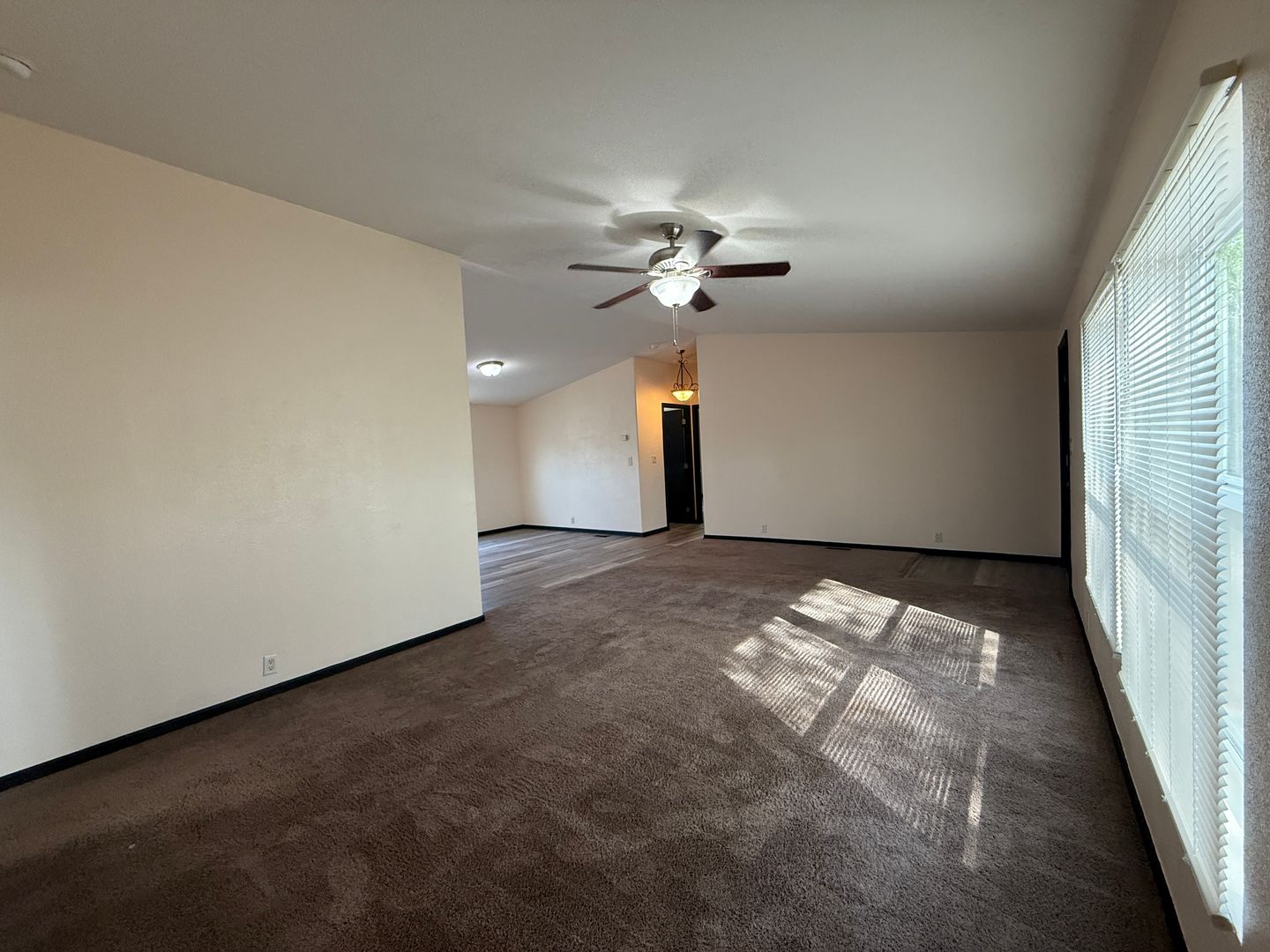 12795 Avenue 320 - Visalia - California - 3 bed, 2 bath rental property