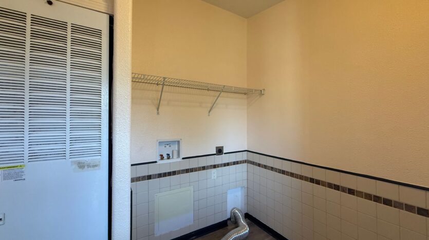 12795 Avenue 320 - Visalia - California - 3 bed, 2 bath rental property