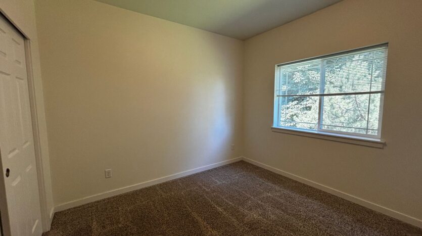 1287 SPRUCE CIRCLE - A - Lynden - Washington - 3 bed, 2.5 bath rental property