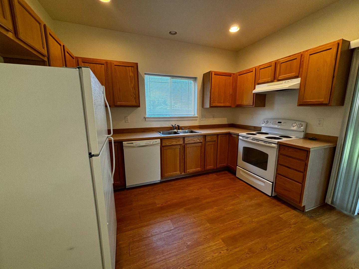 1287 SPRUCE CIRCLE - A - Lynden - Washington - 3 bed, 2.5 bath rental property