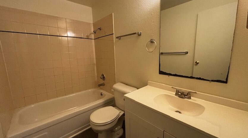 1315 21st St. - # 3 - Bellingham - Washington - 2 bed, 1 bath rental property