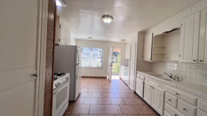 1329 Terrace Ave. - Hayward - California - 2 bed, 1 bath rental property