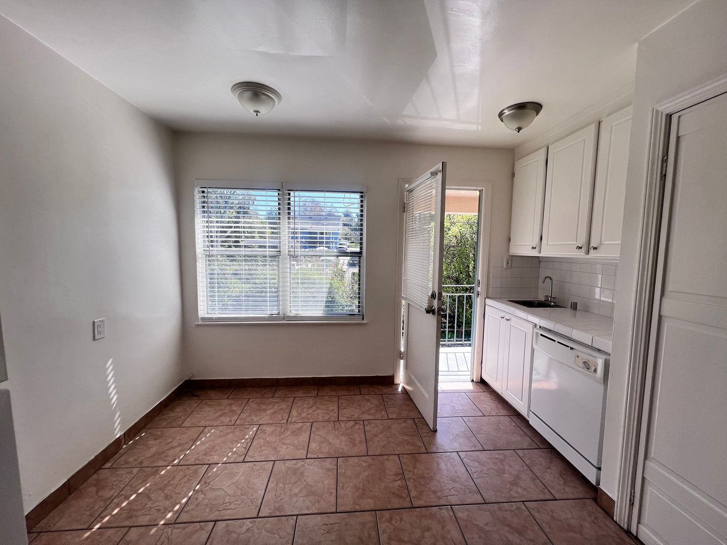 1329 Terrace Ave. - Hayward - California - 2 bed, 1 bath rental property