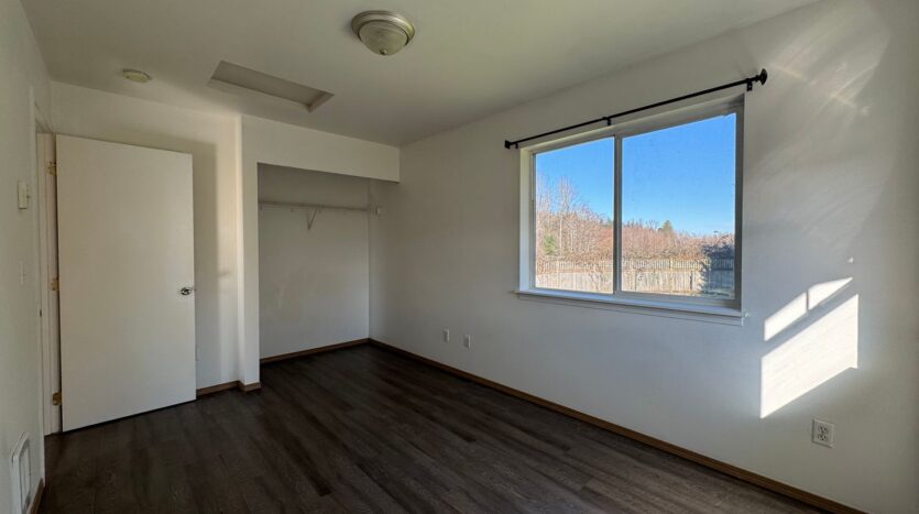 1331 -1335 Varsity Pl - Bellingham - Washington - 4 bed, 3 bath rental property