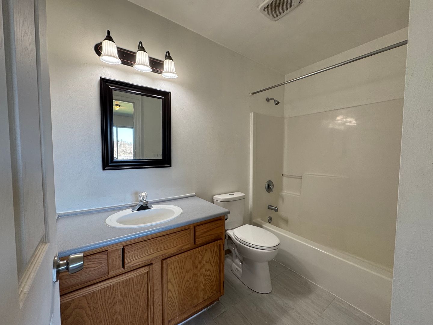 1331 -1335 Varsity Pl - Bellingham - Washington - 4 bed, 3 bath rental property