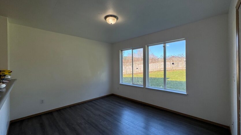 1331 -1335 Varsity Pl - Bellingham - Washington - 4 bed, 3 bath rental property