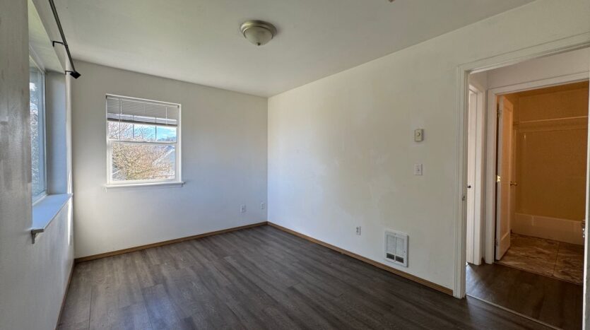 1331 -1335 Varsity Pl - Bellingham - Washington - 4 bed, 3 bath rental property