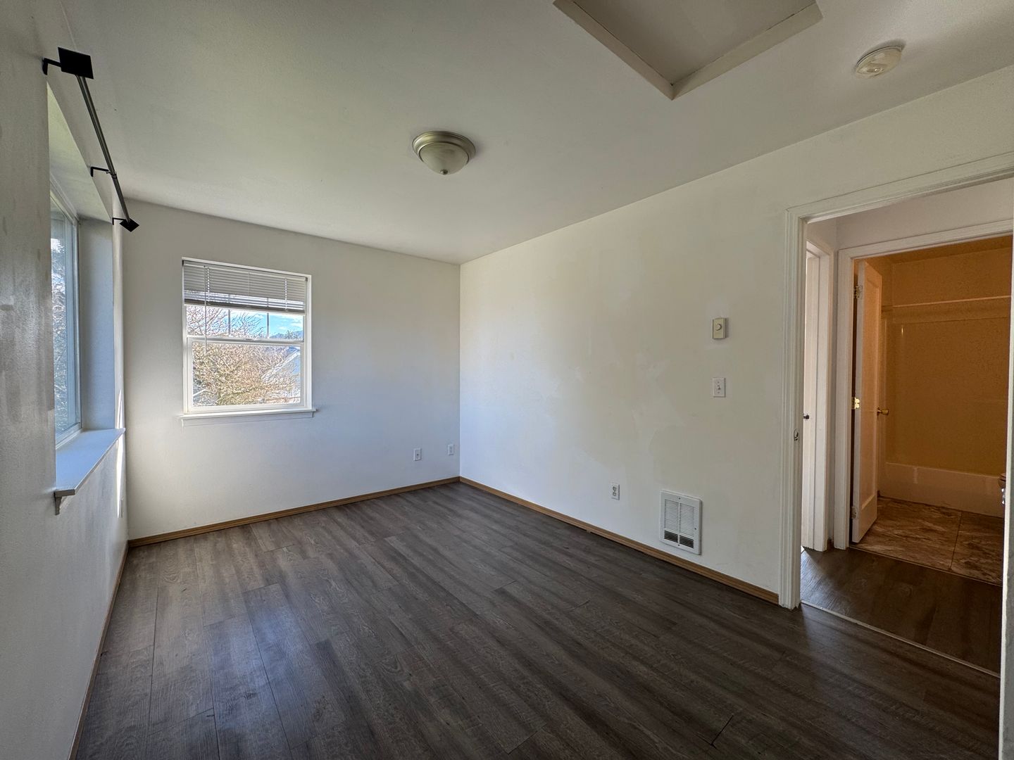 1331 -1335 Varsity Pl - Bellingham - Washington - 4 bed, 3 bath rental property