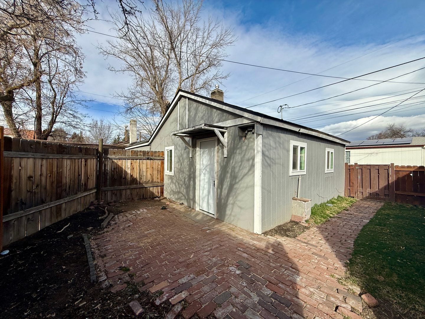 136 1/2 SW 3rd St - Redmond - Oregon - 2 bed, 1 bath rental property