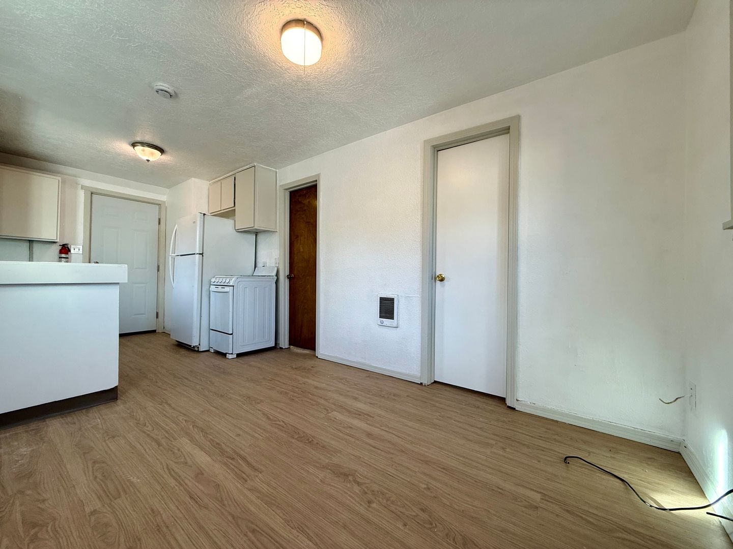 136 1/2 SW 3rd St - Redmond - Oregon - 2 bed, 1 bath rental property