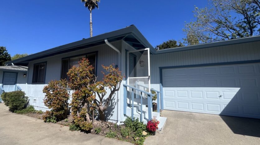 136 Market Street - Santa Cruz - California - 2 bed, 1 bath rental property