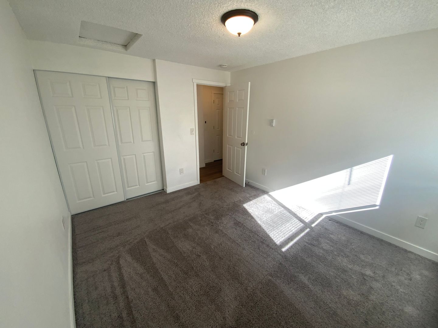 14424 Union Ave SW - Lakewood - Washington - 2 bed, 1 bath rental property