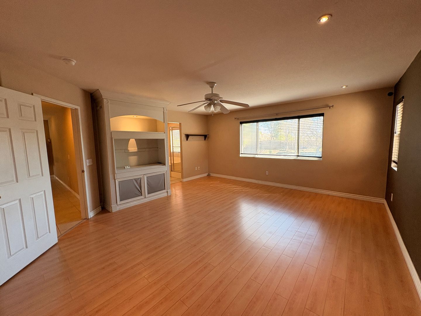 1456 Pinewood Dr - Corona - California - 4 bed, 3 bath rental property