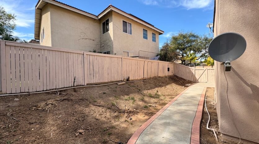 1456 Pinewood Dr - Corona - California - 4 bed, 3 bath rental property