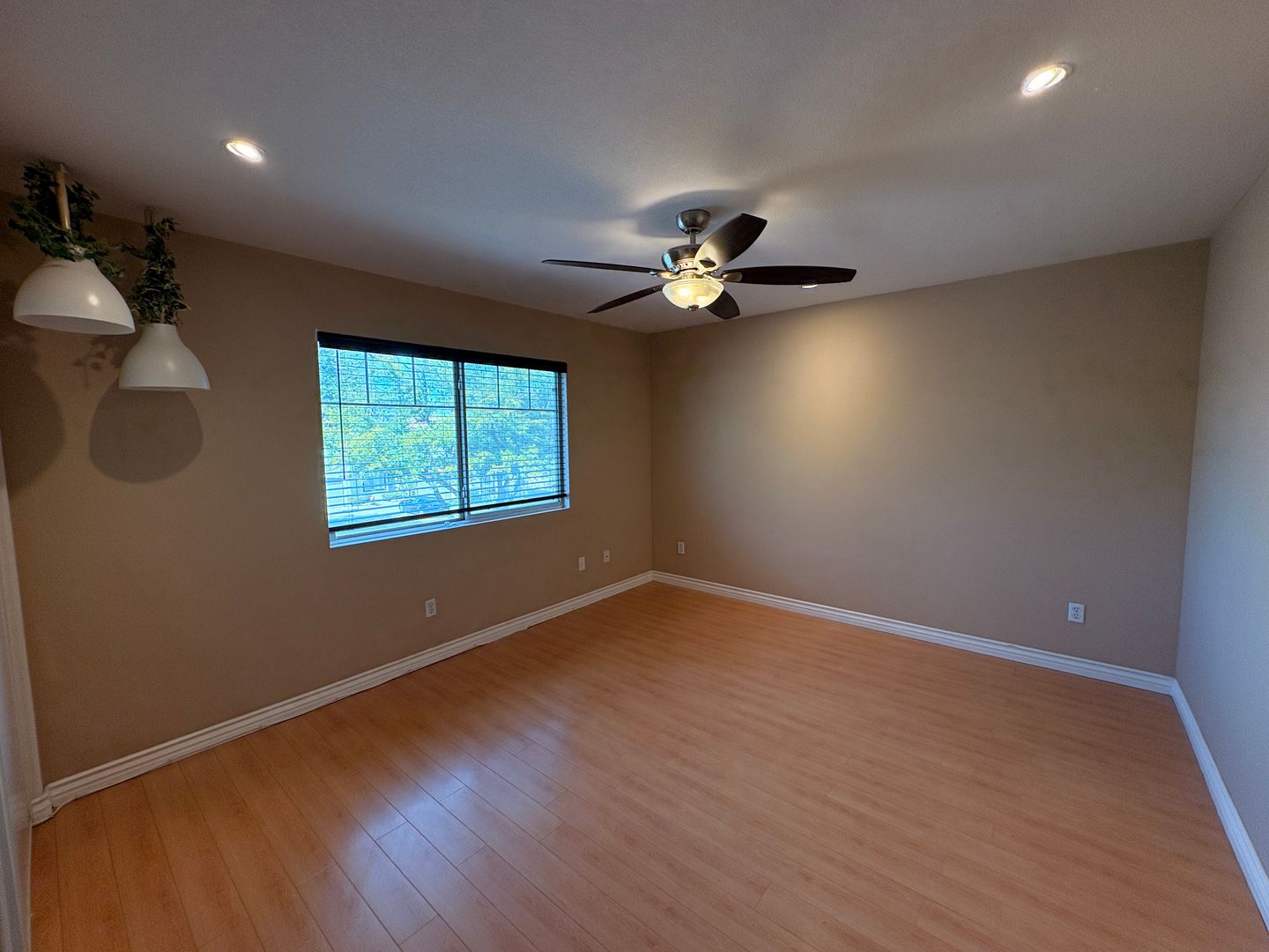 1456 Pinewood Dr - Corona - California - 4 bed, 3 bath rental property