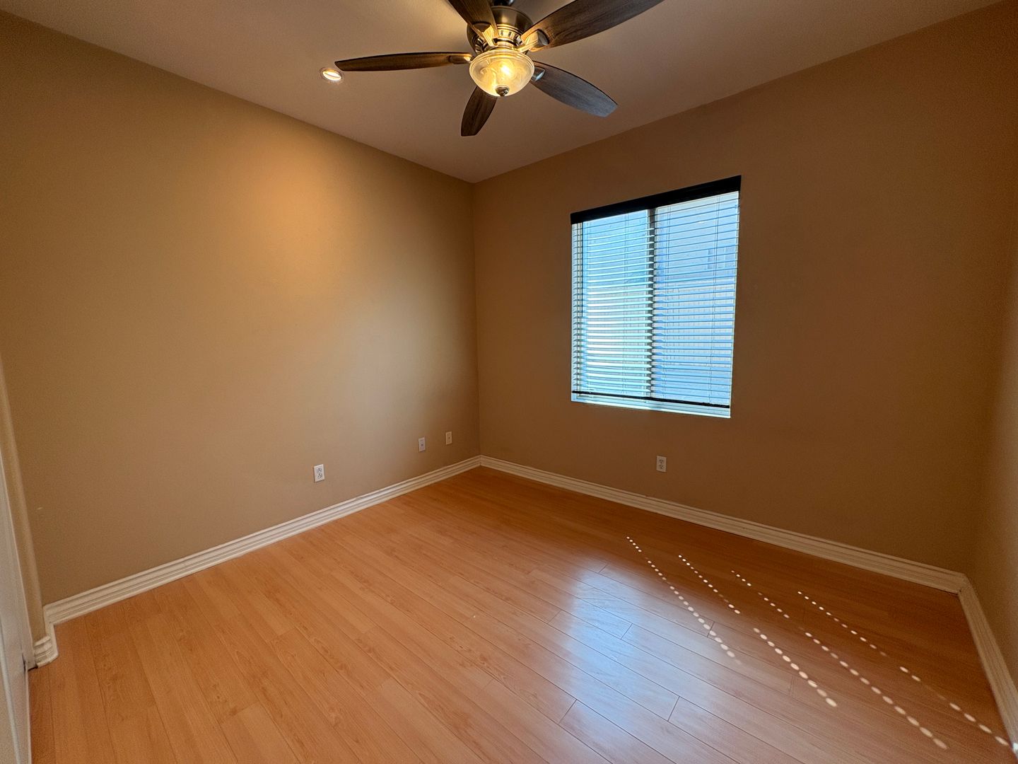 1456 Pinewood Dr - Corona - California - 4 bed, 3 bath rental property