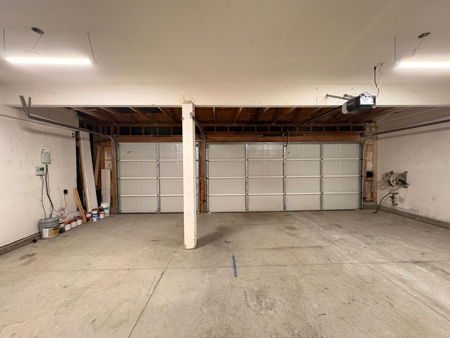 1456 Pinewood Dr - Corona - California - 4 bed, 3 bath rental property