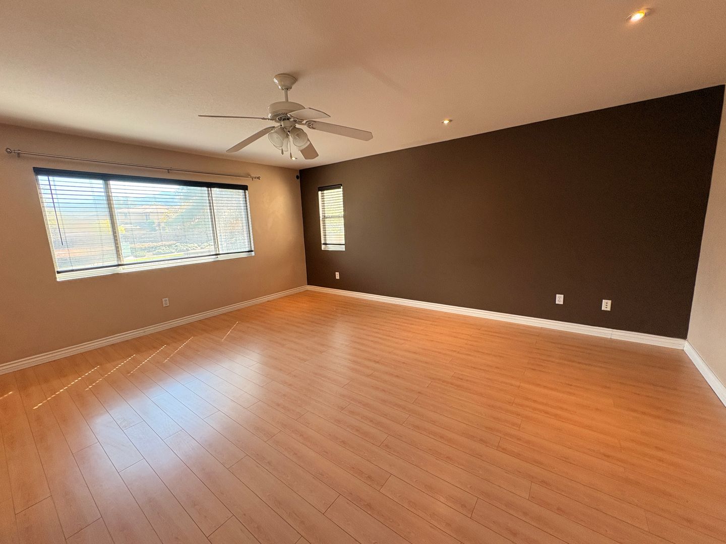 1456 Pinewood Dr - Corona - California - 4 bed, 3 bath rental property