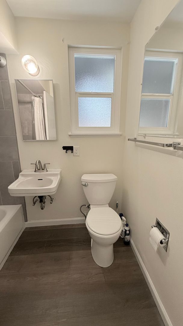 14723 Martell Ave - San Leandro - California - 2 bed, 1 bath rental property