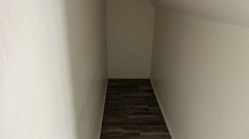 15 7th Street - Unit 3 - Petaluma - California - 2 bed, 1 bath rental property