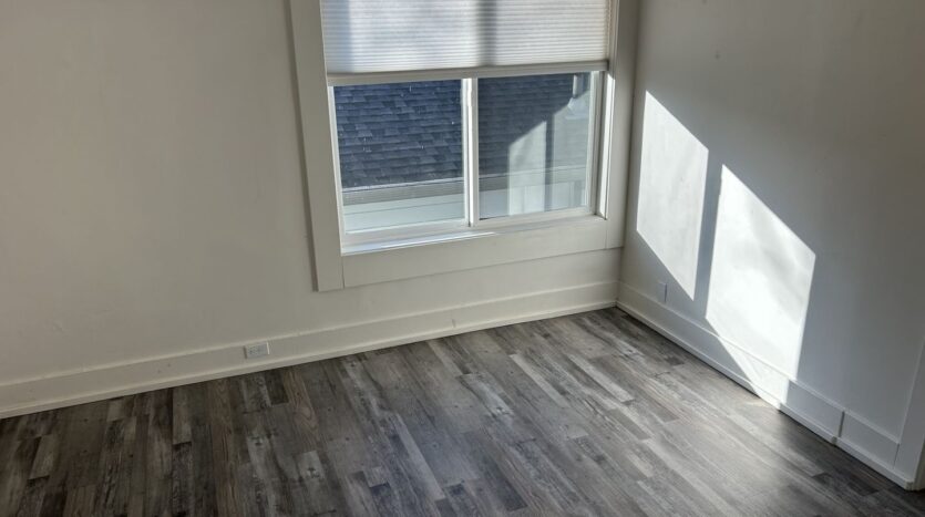 15 7th Street - Unit 3 - Petaluma - California - 2 bed, 1 bath rental property