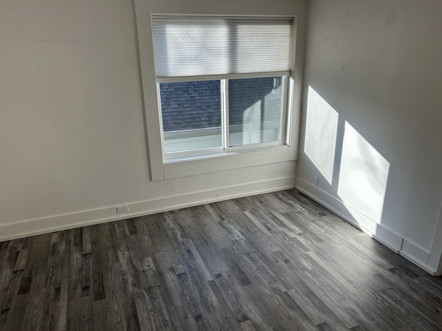 15 7th Street - Unit 3 - Petaluma - California - 2 bed, 1 bath rental property