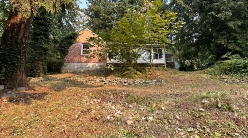 1600 Blodgett Rd  - Mount Vernon - Washington - 2 bed, 1.5 bath rental property