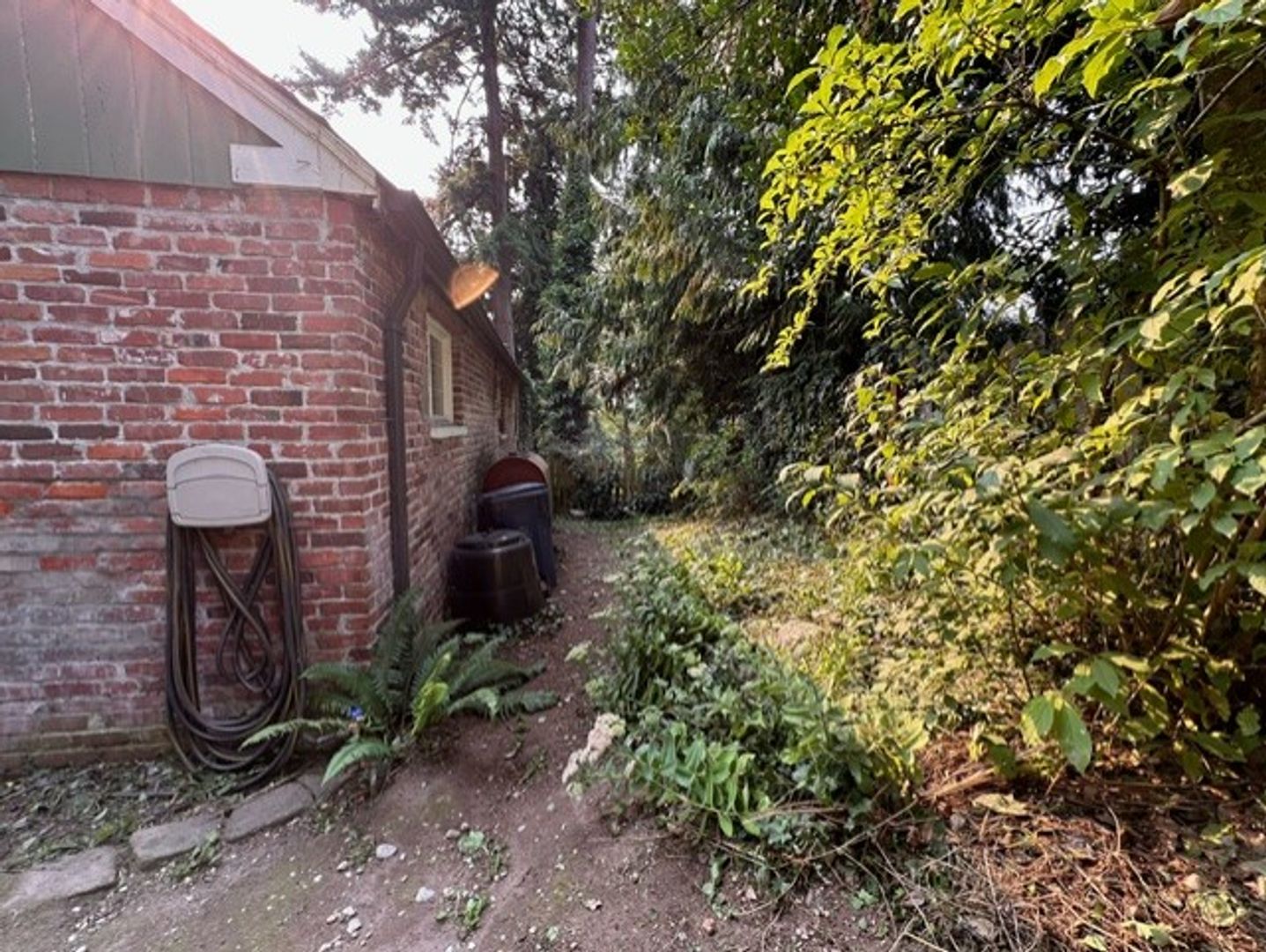 1600 Blodgett Rd  - Mount Vernon - Washington - 2 bed, 1.5 bath rental property