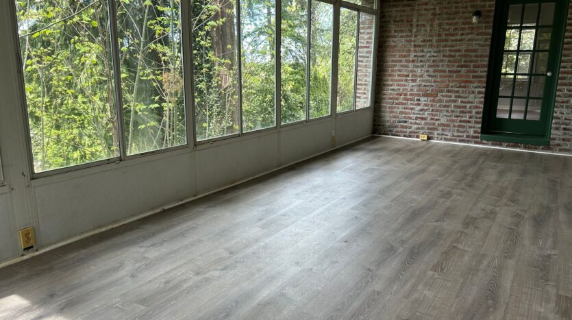 1600 Blodgett Rd  - Mount Vernon - Washington - 2 bed, 1.5 bath rental property